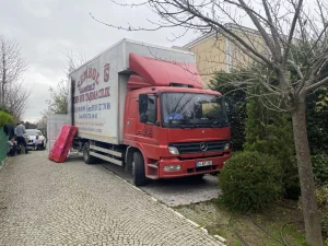 Sembol Taşınma ve Nakliye Kamyonu